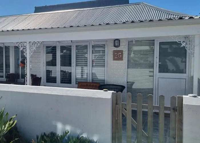 Sun Kiss Beach Cottage